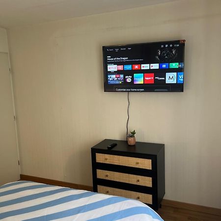 Champion Suites Сарсель Экстерьер фото